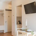 Mt By Rent Apartamento *
