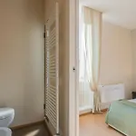 Mt By Rent Como